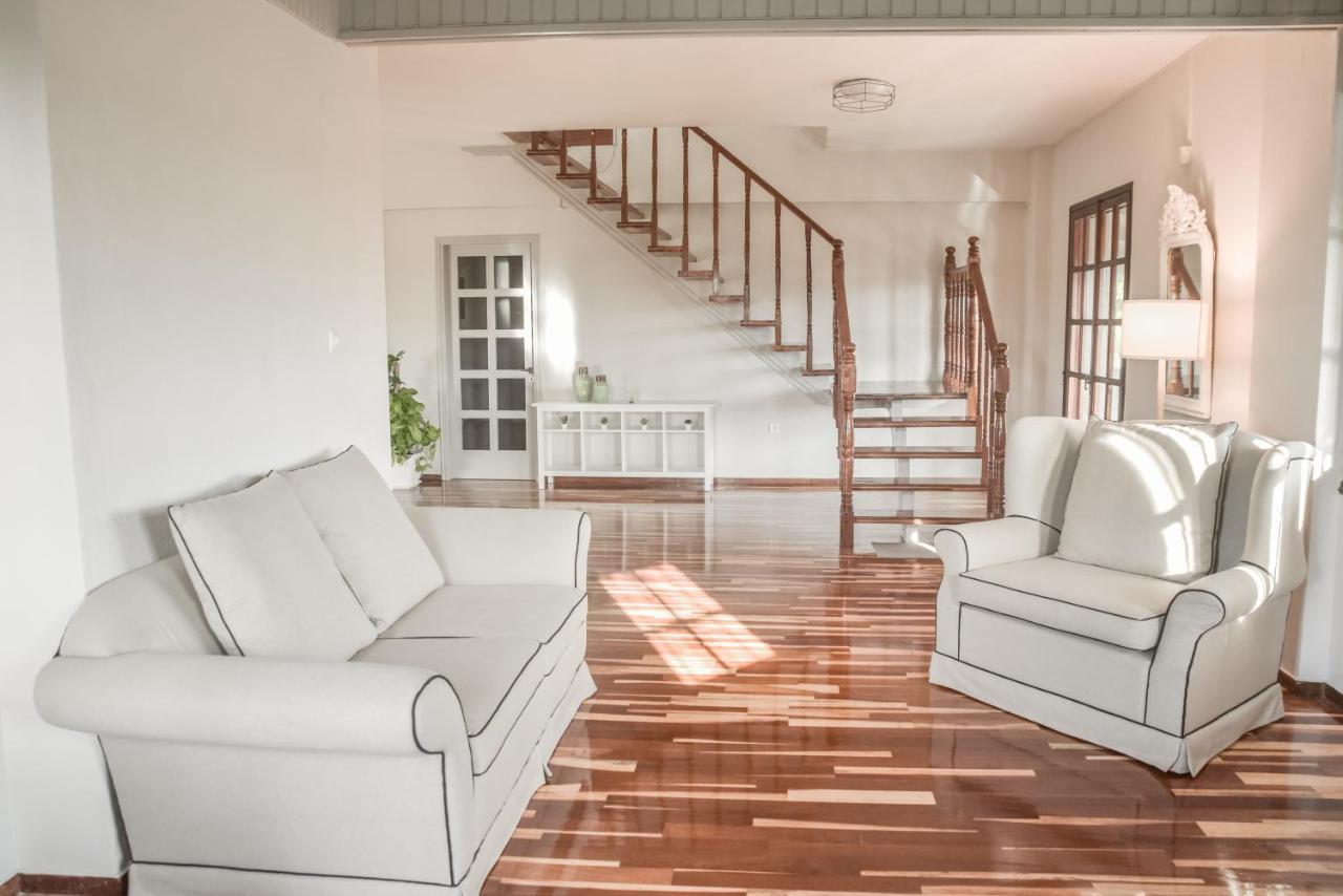 Alexandre Maison Beachfront Gialova Vacation Home Экстерьер фото